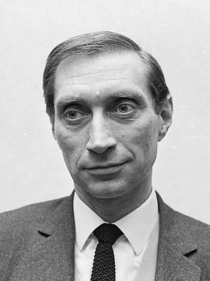 Plik:Władysław Sheybal.jpg