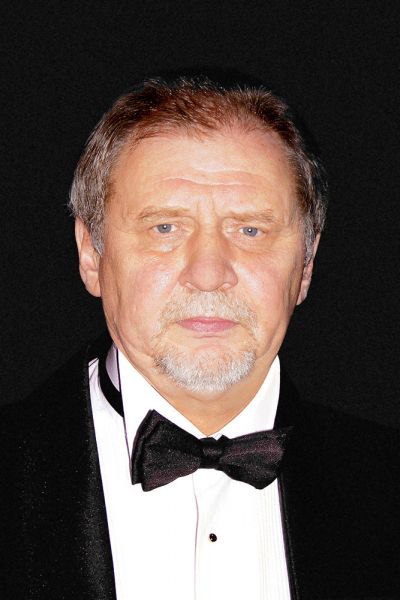 Plik:Andrzej Grabowski.jpg