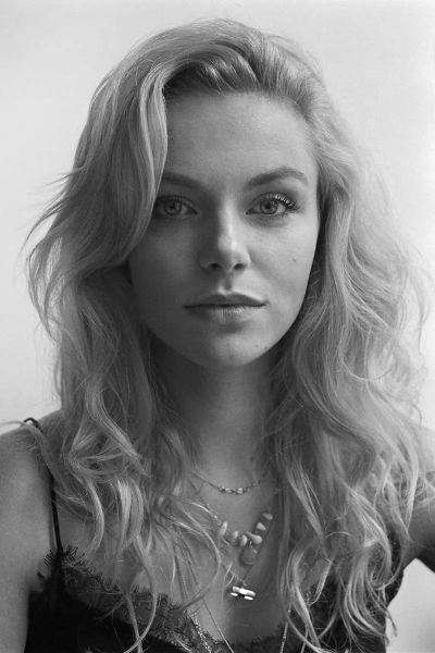 Plik:Vanessa Aleksander.jpg