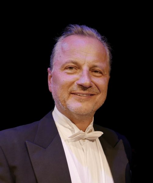 Plik:Dariusz Niebudek.jpg
