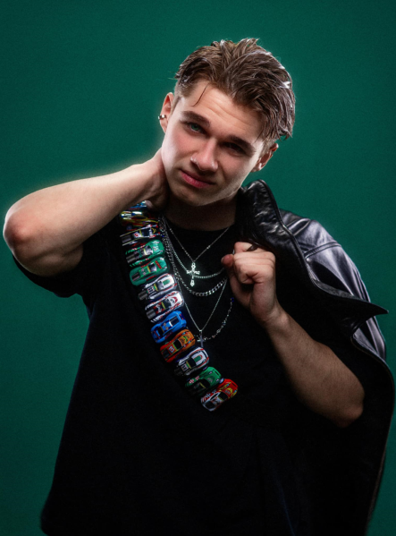 Plik:Michał Chełmiński.png