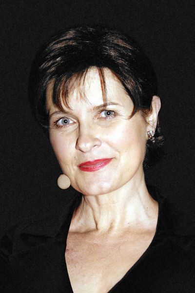 Plik:Joanna Jeżewska.jpg