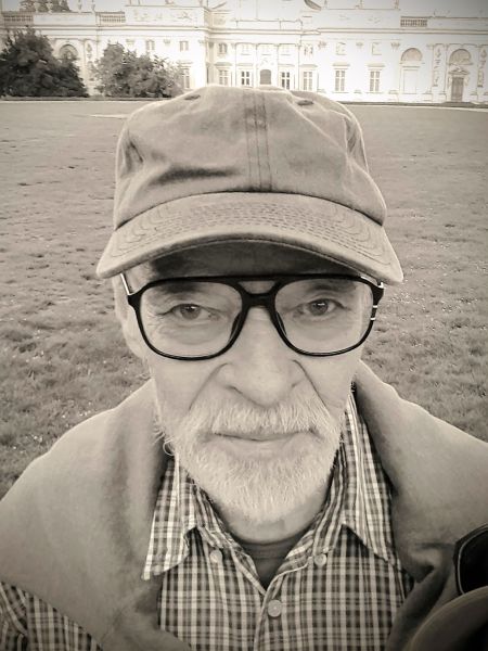 Plik:Sylwester Pawłowski.jpg