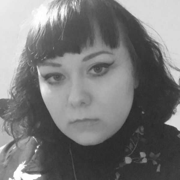 Plik:Urszula Dołżyńska.jpg