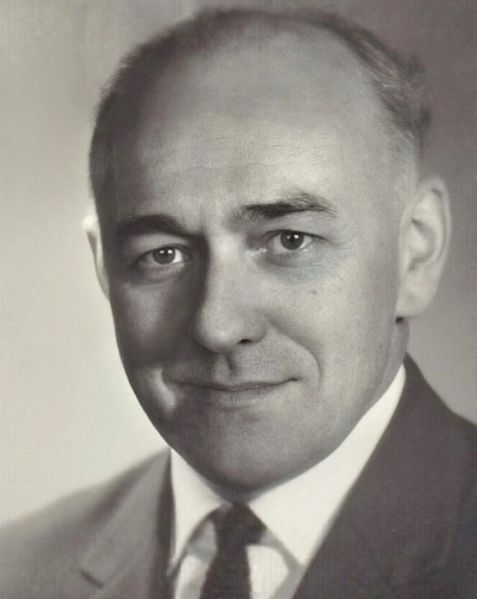 Plik:Jerzy Twardowski.jpg