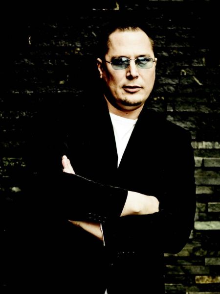 Plik:Robert Narwojsz.jpg