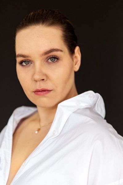 Plik:Karolina Szeptycka.jpg