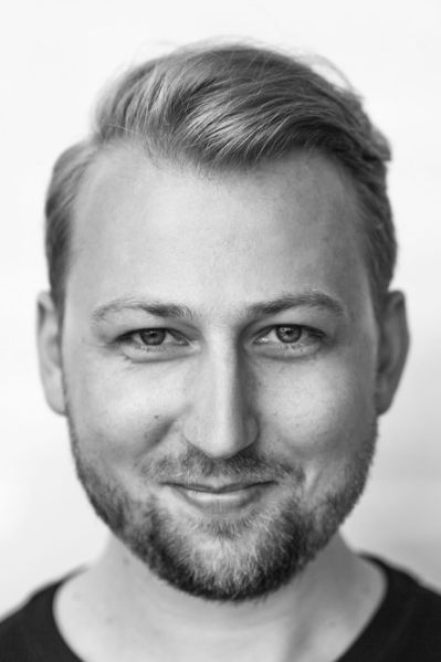 Plik:Marek Grabiniok.jpg