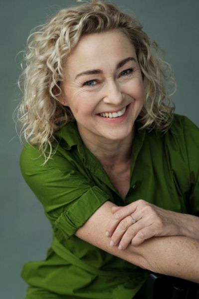 Plik:Anna Filusz-Błaut.jpg