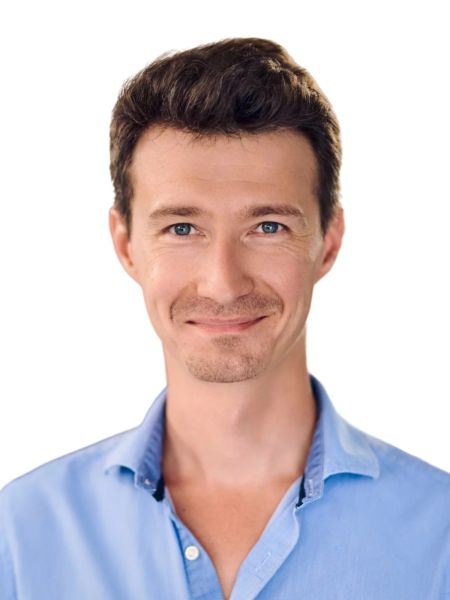 Plik:Tomasz Marciniak.jpg