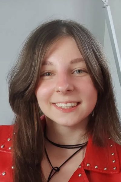 Plik:Wiktoria Wojtyczka.jpg