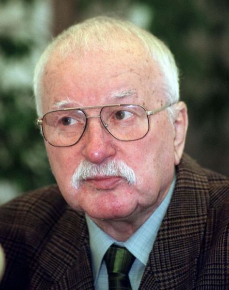 Plik:Gustaw Lutkiewicz.jpg