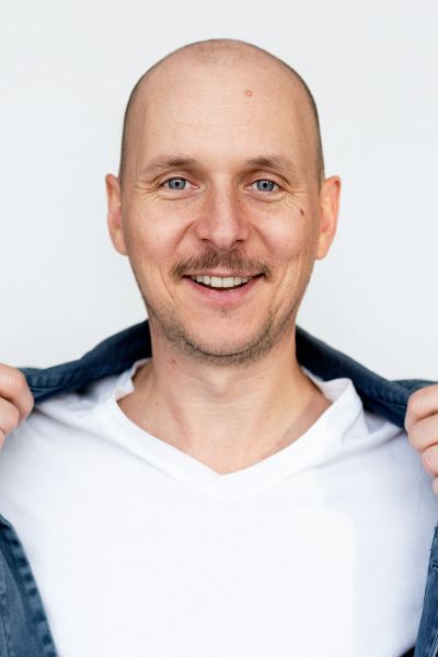 Plik:Piotr Łukaszczyk.jpg
