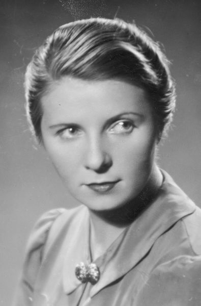 Plik:Elżbieta Wieczorkowska.jpg