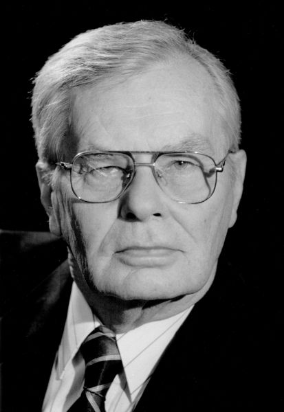 Plik:Edward Dobrzański.jpg