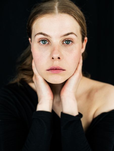 Plik:Karolina Staniec.jpg