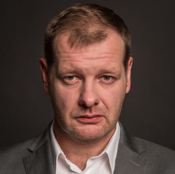 Plik:Krzysztof Pluskota.jpg